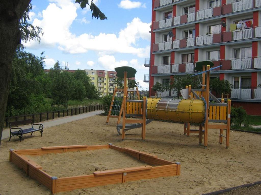 Apartament W Sam Raz Słupsk Exterior foto